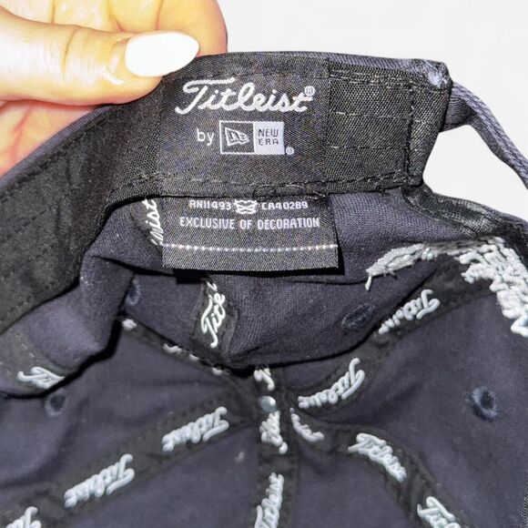 Black Titleist New Era Adjustable Golf Hat - Picture 4 of 5